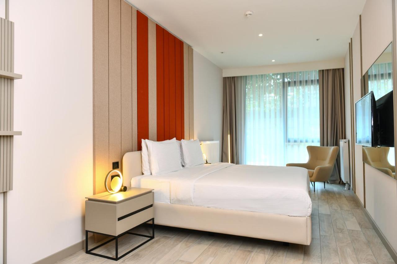 Westside Residences By Rotana Istanbul Exterior photo