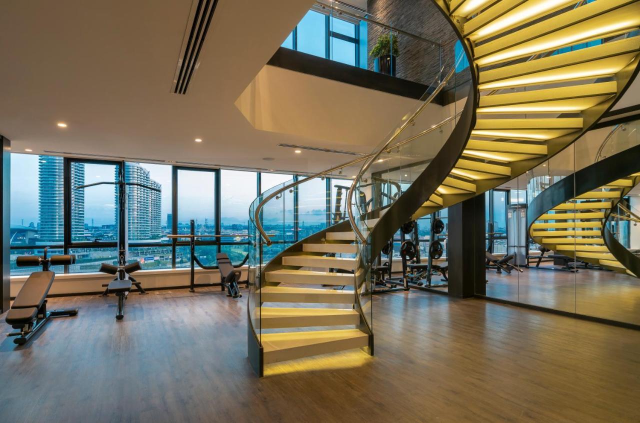 Westside Residences By Rotana Istanbul Exterior photo